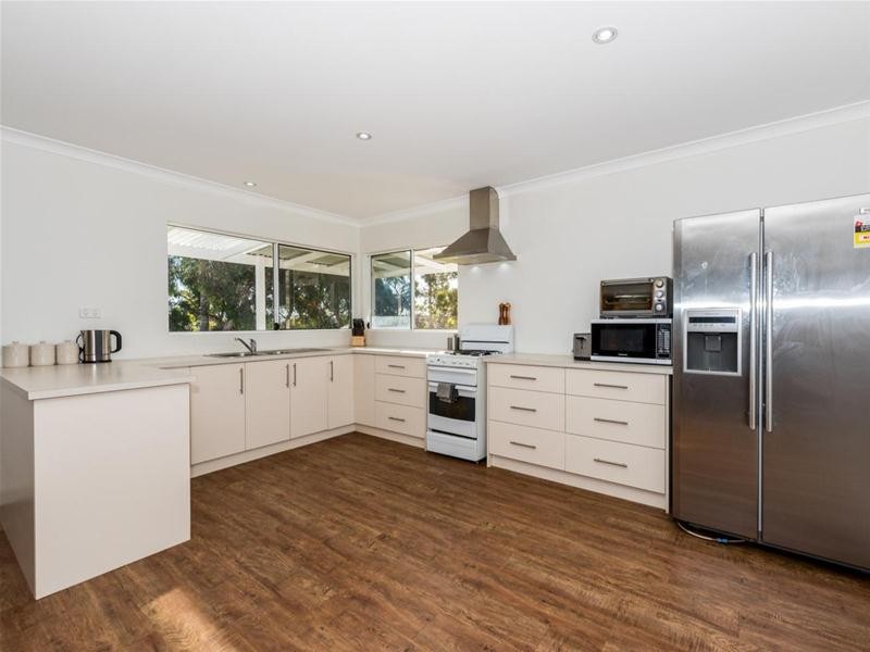 111 Kalimna Way, Boddington WA 6390