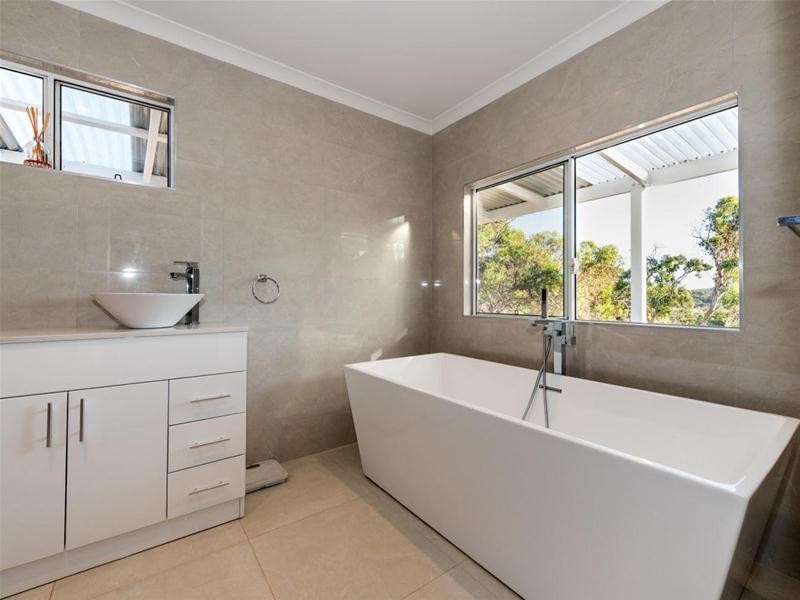 111 Kalimna Way, Boddington WA 6390