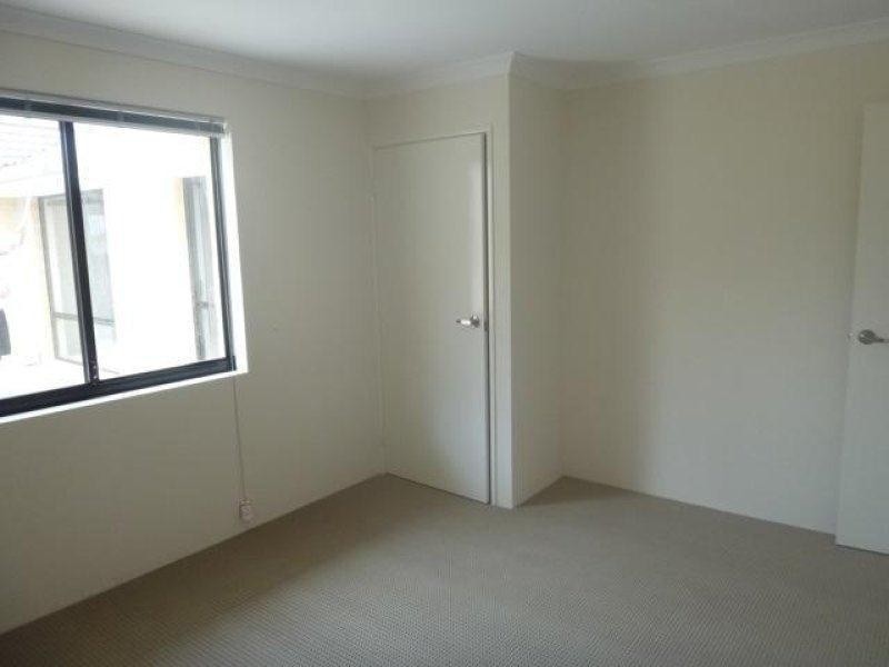 50 Weewar Circuit, South Yunderup WA 6208