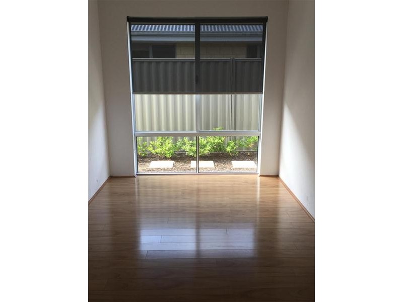 11 Fenians Pass, South Yunderup WA 6208