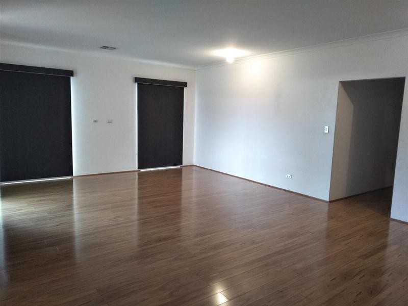 11 Fenians Pass, South Yunderup WA 6208