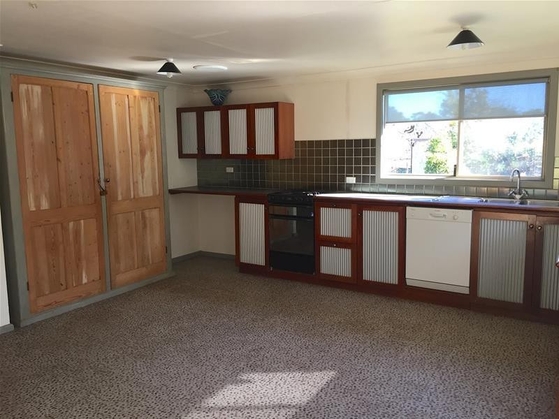 10 Church Street, Dwellingup WA 6213