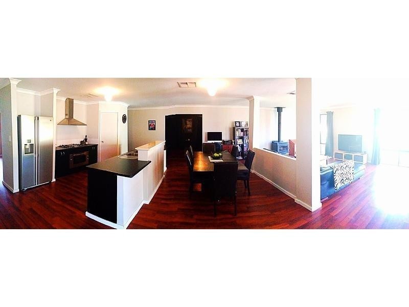 9 McKay Avenue, Waroona WA 6215