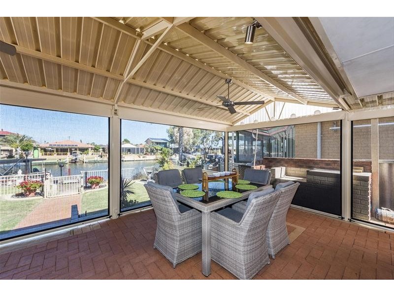 33 Allambi Way, South Yunderup WA 6208