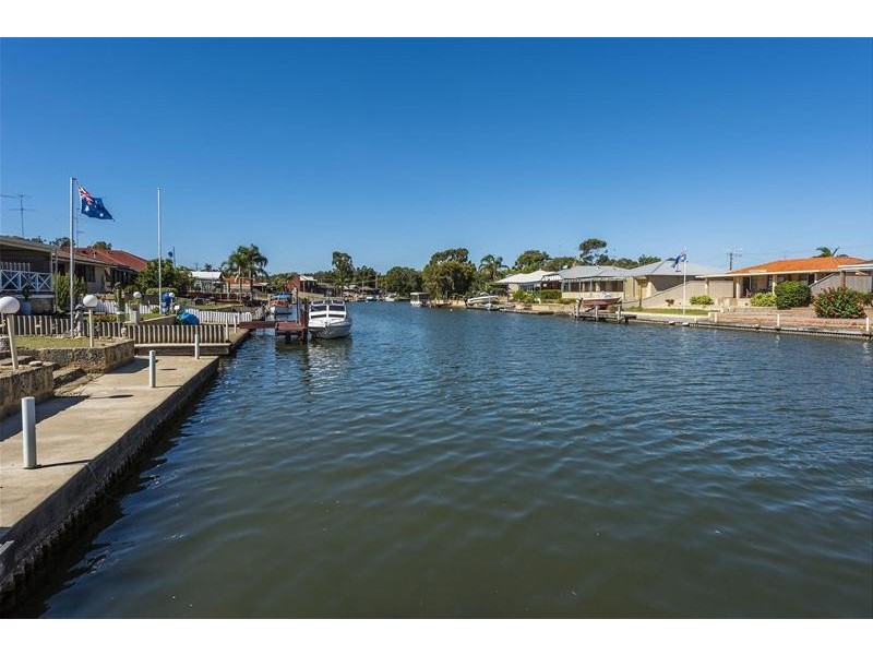 33 Allambi Way, South Yunderup WA 6208