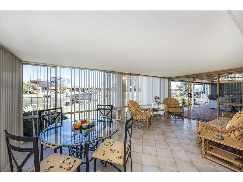 33 Allambi Way, South Yunderup WA 6208