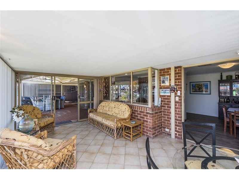 33 Allambi Way, South Yunderup WA 6208