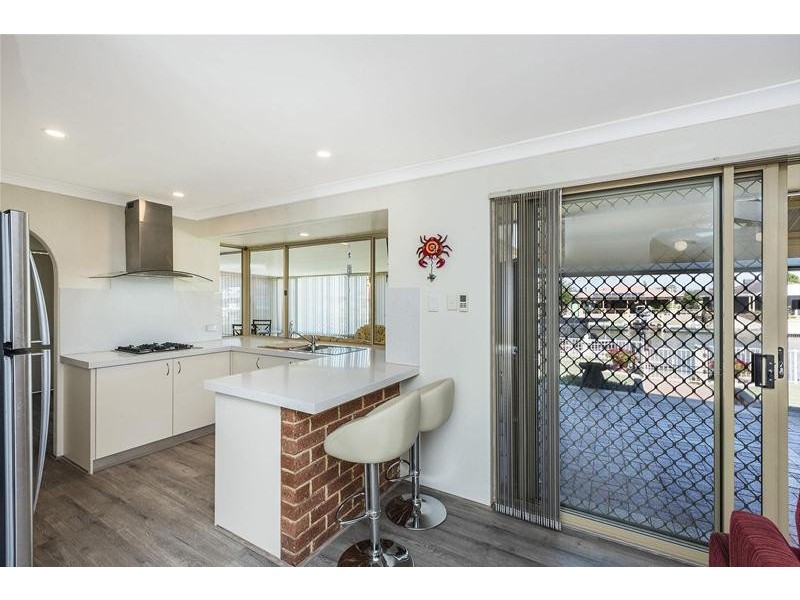 33 Allambi Way, South Yunderup WA 6208