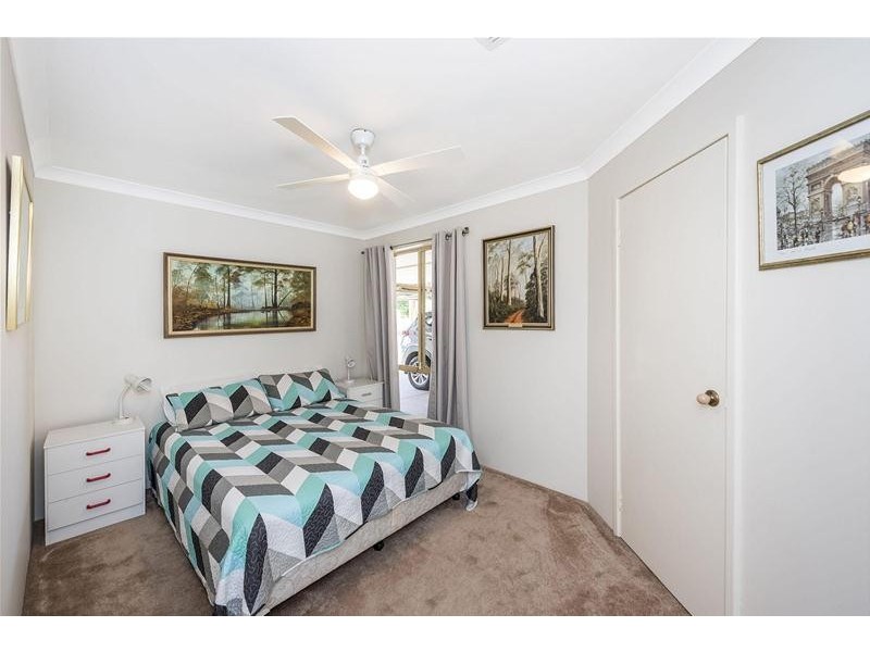 33 Allambi Way, South Yunderup WA 6208