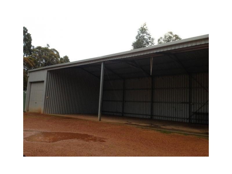 36 Coronation Road, Waroona WA 6215