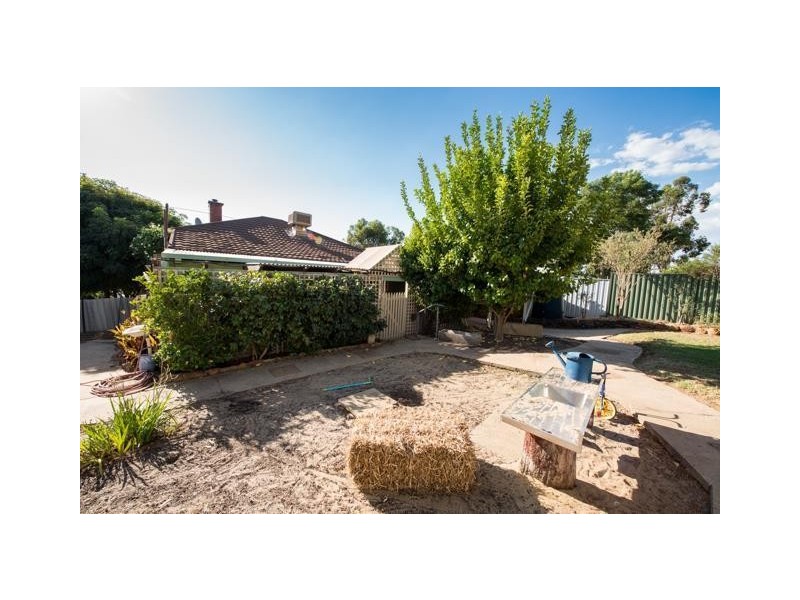 33 Hotham Avenue, Boddington WA 6390