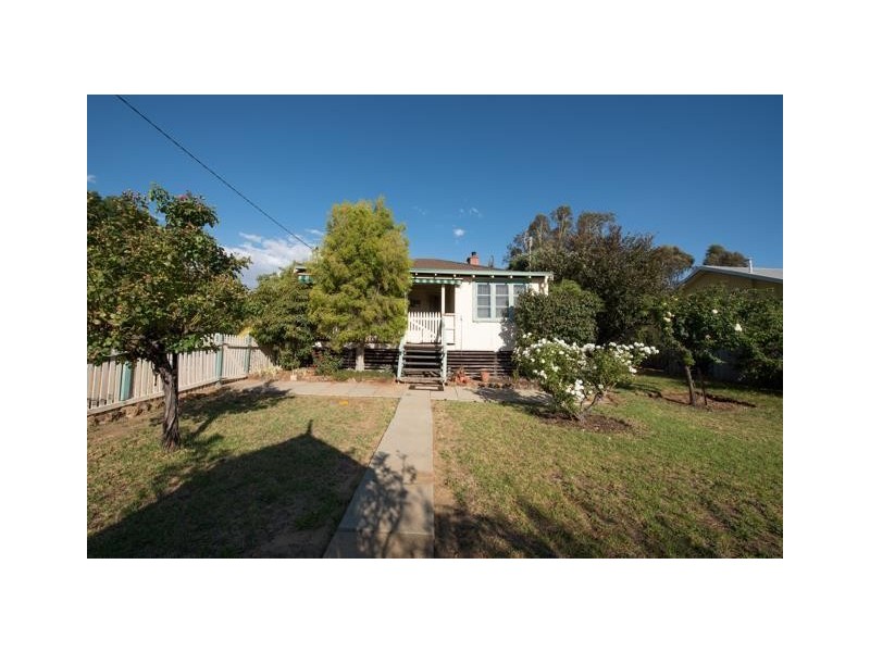 33 Hotham Avenue, Boddington WA 6390