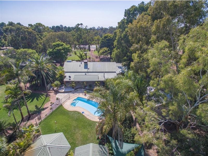 832 Pinjarra Road, Furnissdale WA 6209