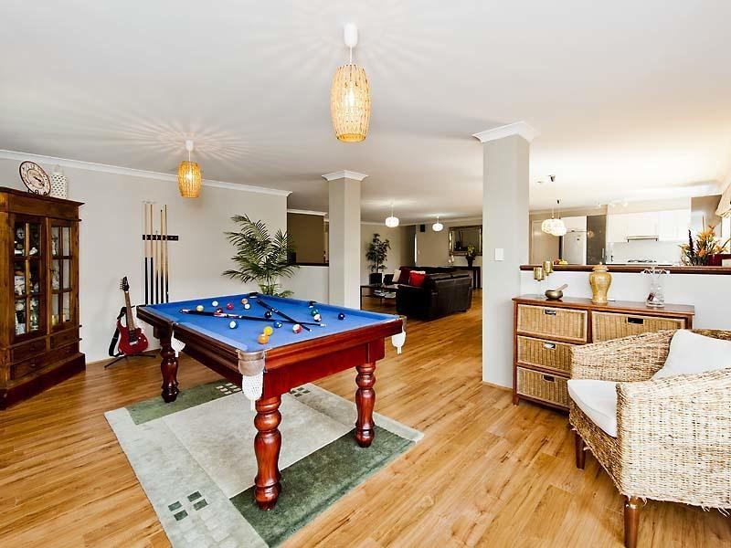 21 Woodstock Turn, Ravenswood WA 6208