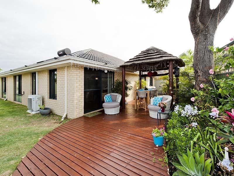 21 Woodstock Turn, Ravenswood WA 6208