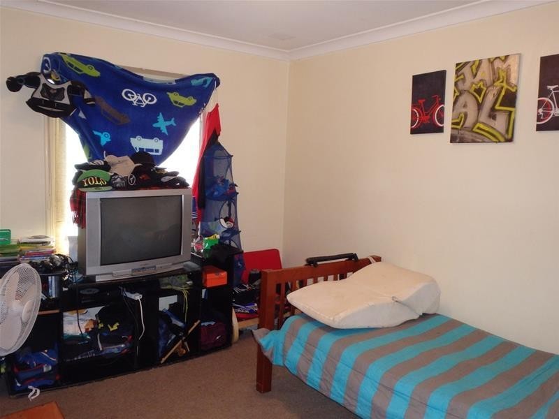 5 Teague Street, Pinjarra WA 6208