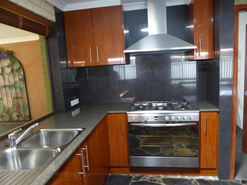 48 Kiap Road, South Yunderup WA 6208