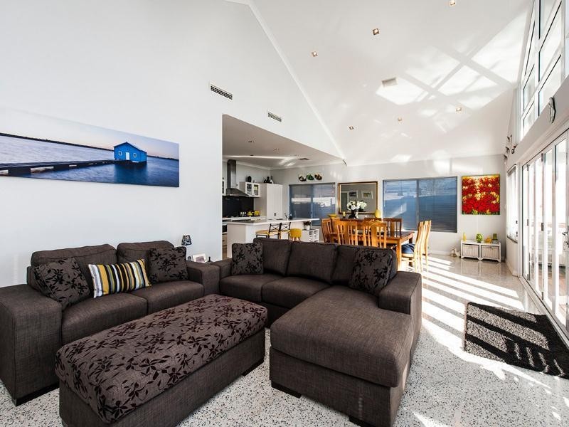 124 Murray Waters Boulevard, South Yunderup WA 6208