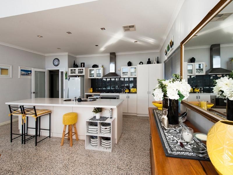 124 Murray Waters Boulevard, South Yunderup WA 6208