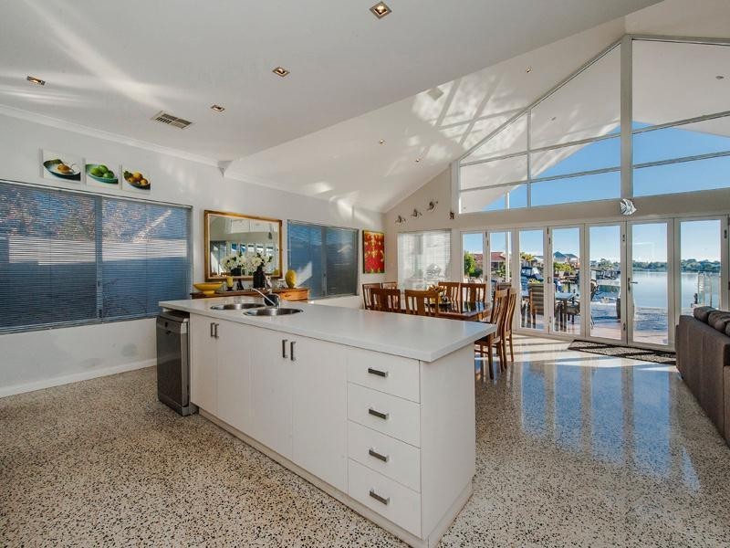 124 Murray Waters Boulevard, South Yunderup WA 6208