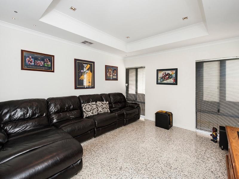 124 Murray Waters Boulevard, South Yunderup WA 6208