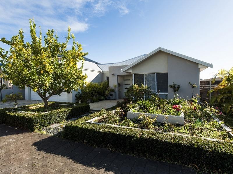124 Murray Waters Boulevard, South Yunderup WA 6208