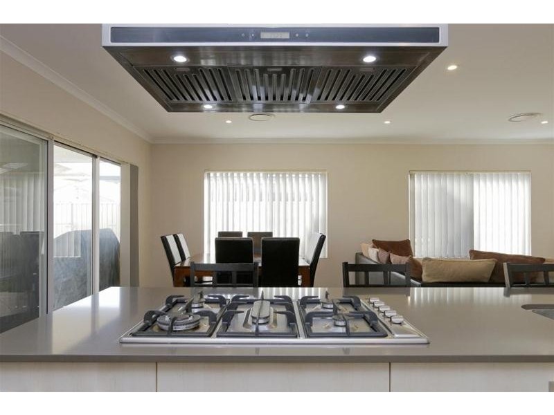 38 Naturaliste Drive, Pinjarra WA 6208