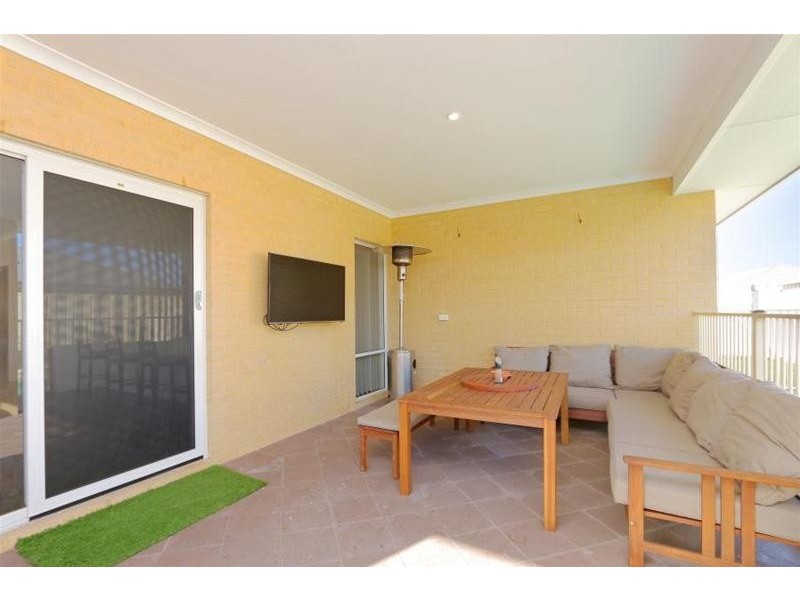 38 Naturaliste Drive, Pinjarra WA 6208