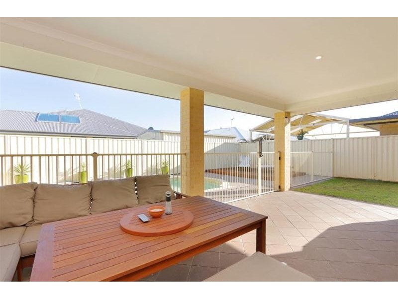 38 Naturaliste Drive, Pinjarra WA 6208