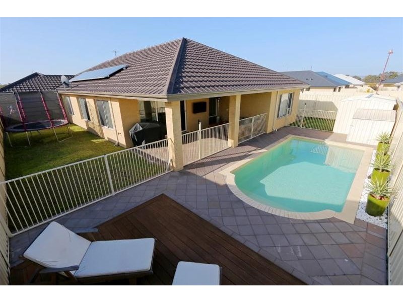 38 Naturaliste Drive, Pinjarra WA 6208