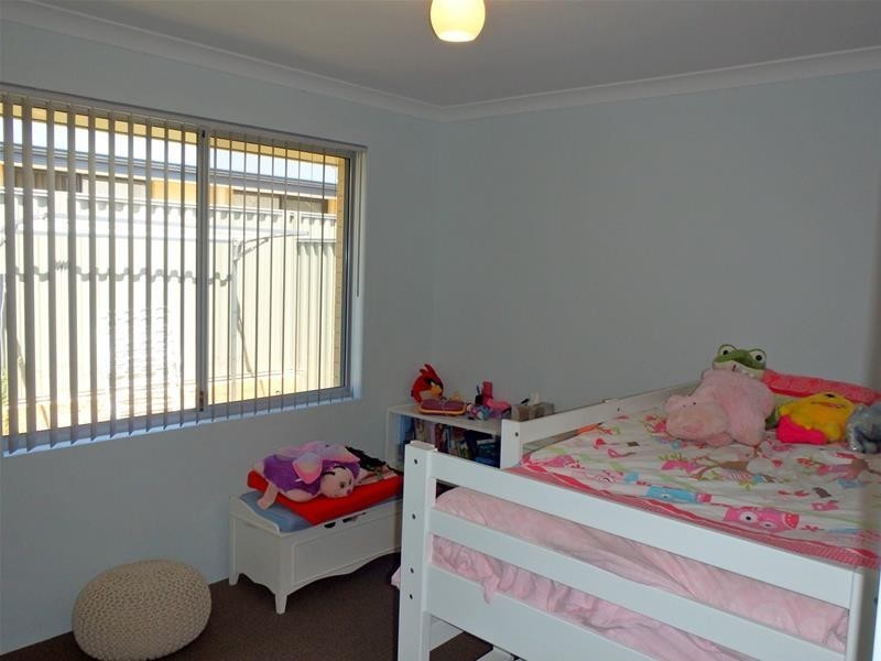 24 Blair Street, South Yunderup WA 6208