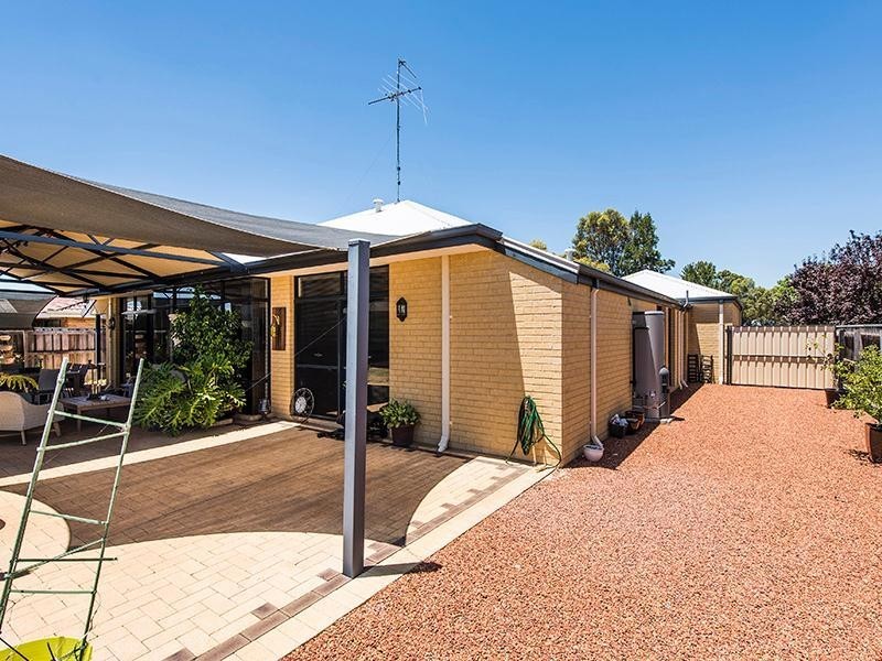 4 Haven Place, Pinjarra WA 6208