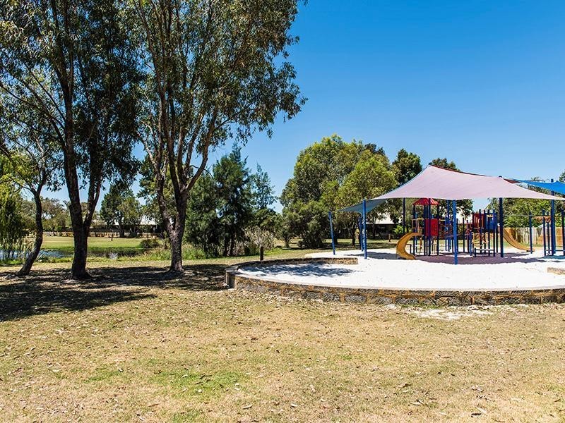 4 Haven Place, Pinjarra WA 6208