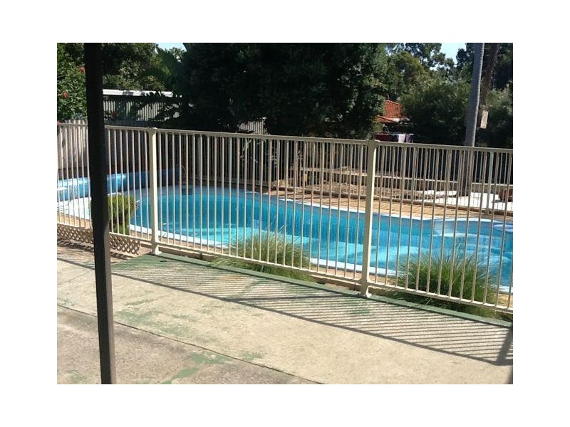 7 Armstrong Court, Waroona WA 6215