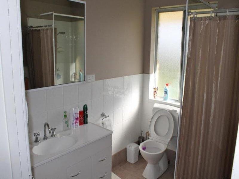 9 Dixon Avenue, Pinjarra WA 6208