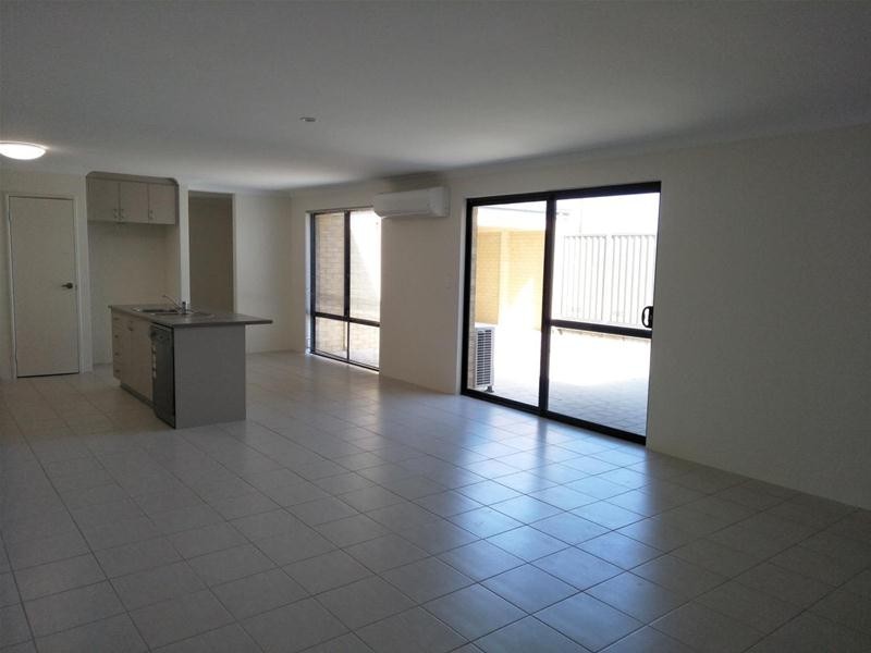 40 Weewar Circuit, South Yunderup WA 6208