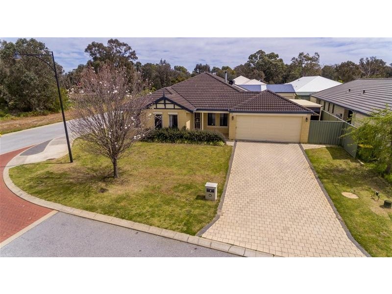1 Woodstock Turn, Ravenswood WA 6208