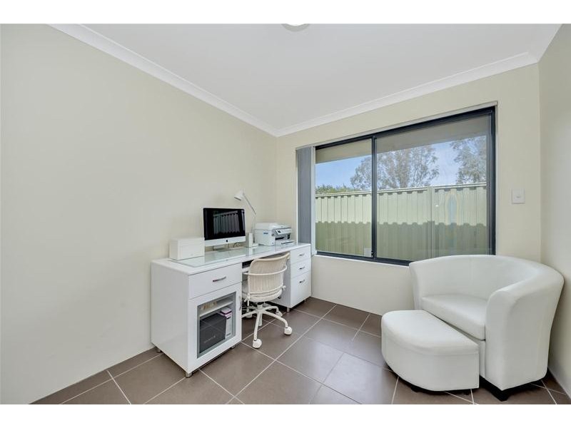 1 Woodstock Turn, Ravenswood WA 6208