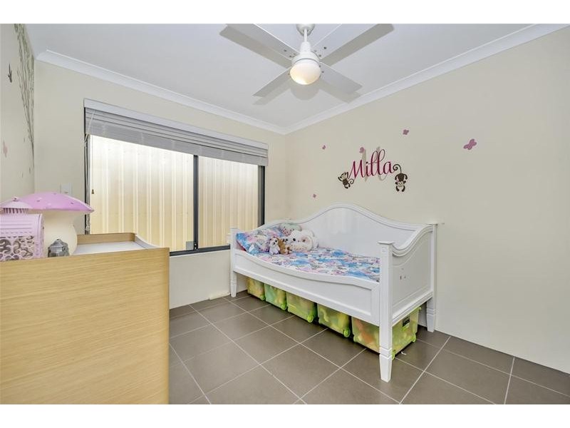 1 Woodstock Turn, Ravenswood WA 6208