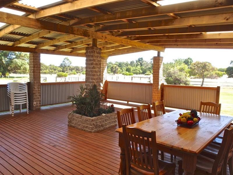 338 Newnham Road, Lake Clifton WA 6215