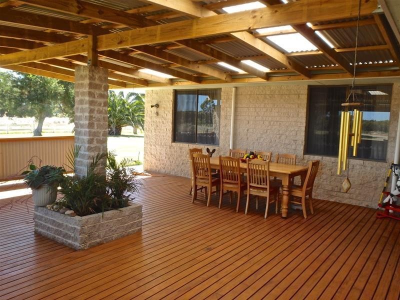 338 Newnham Road, Lake Clifton WA 6215