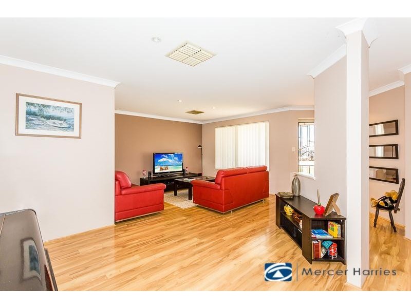 35 Country Road, Pinjarra WA 6208