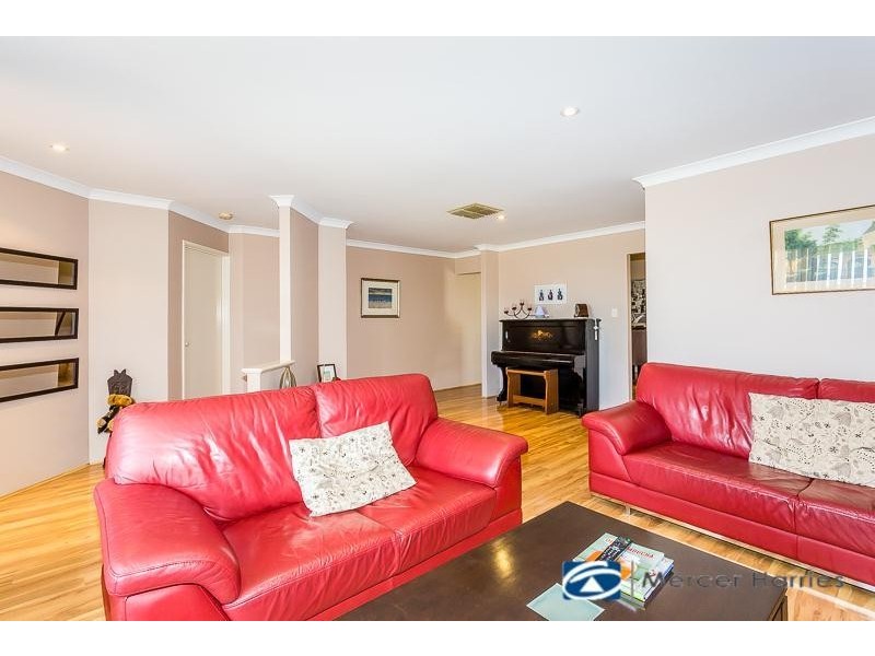 35 Country Road, Pinjarra WA 6208