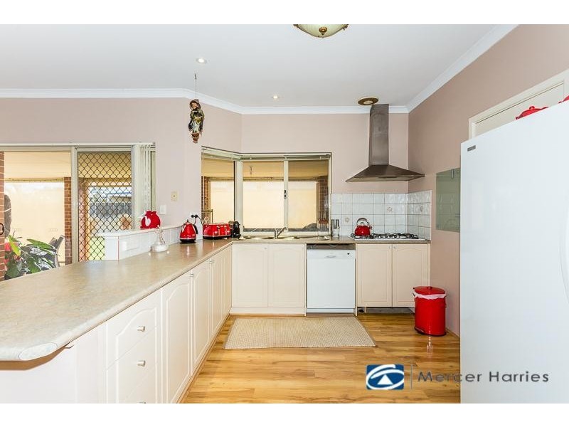 35 Country Road, Pinjarra WA 6208