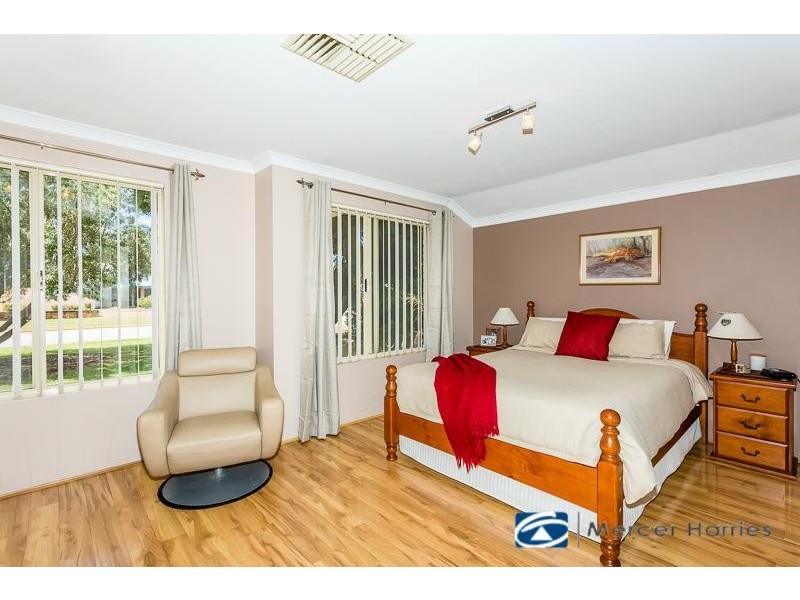 35 Country Road, Pinjarra WA 6208