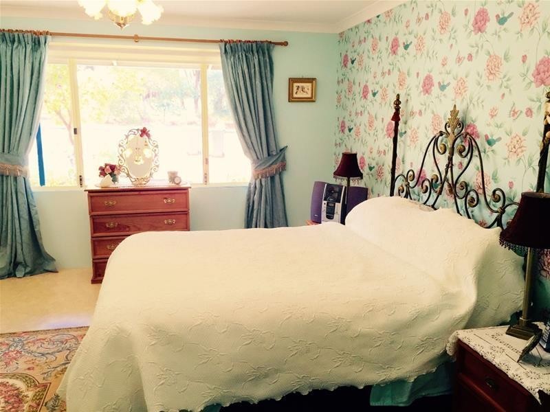 91 Hill Street, Waroona WA 6215