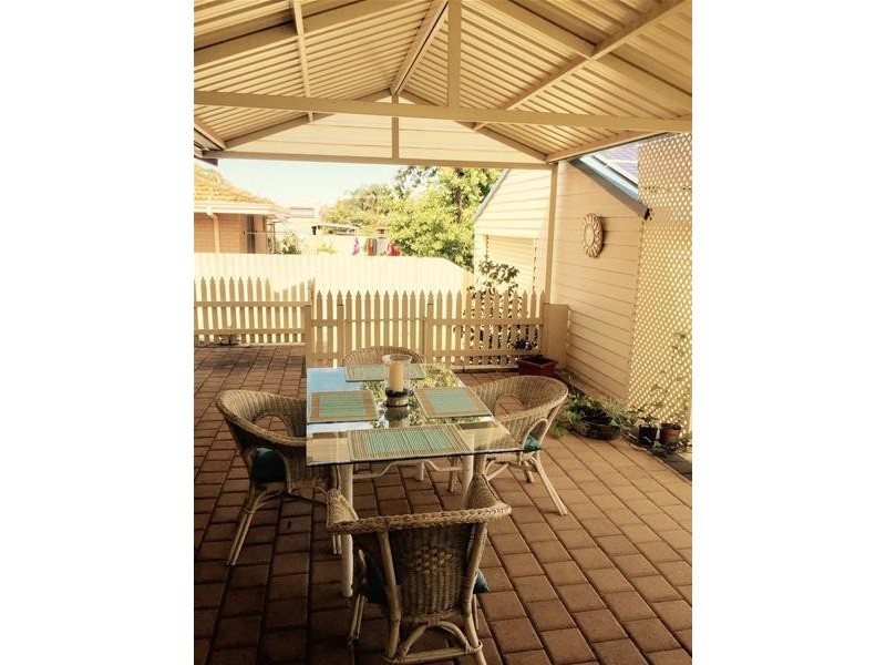 91 Hill Street, Waroona WA 6215