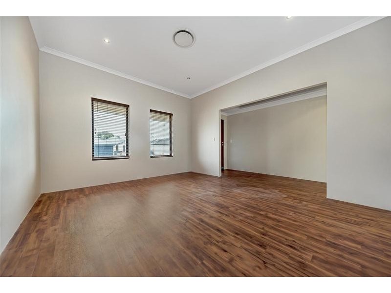 4 Hamlet Pass, Pinjarra WA 6208