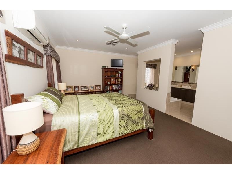 137 Twin Bridges Place, Boddington WA 6390