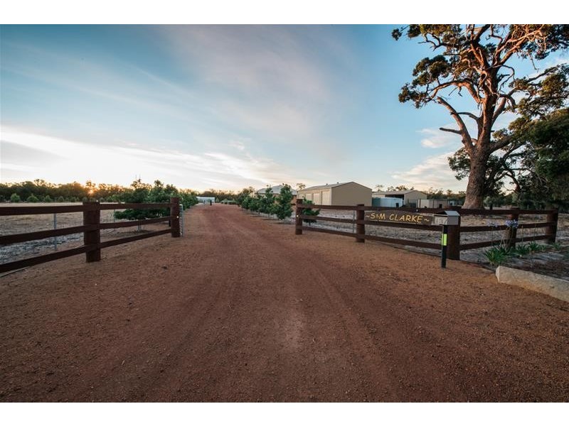 137 Twin Bridges Place, Boddington WA 6390